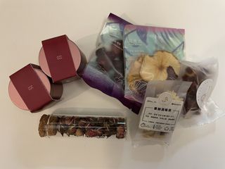 （分類：）位於 。 由 veggggggie 提交（商品編號 1424367375，圖片 1）。簡介： 。