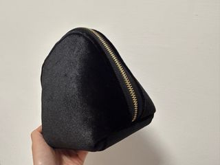 由 holagreen (刊登 ID 1424356651，圖片 1) 提交，位於 的 (類別：)，說明：。