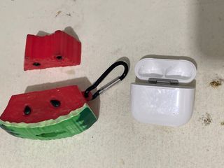（分類：）位於 。 由 c3675552 提交（商品編號 1424499348，圖片 1）。簡介： 。