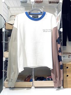 （分類：）位於 。 由 snommok 提交（商品編號 1424382220，圖片 1）。簡介： 。