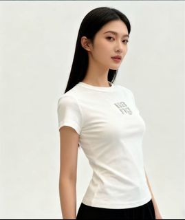 （分類：）位於 。 由 setyoufree 提交（商品編號 1424348747，圖片 1）。簡介： 。