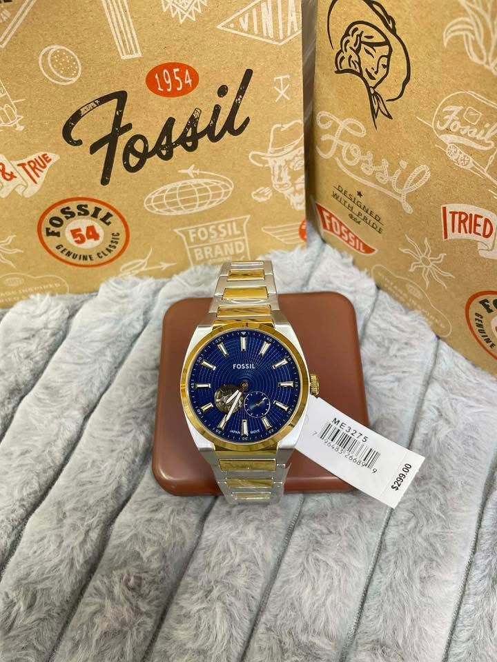 🇺🇸AUTHENTIC AUTOMATIC FOSSIL WATCH🇺🇸 (Category: Men's Watches) located in Manila. Submitted by Supermomshie (Listing ID 1424467024, Image 1). Description: .