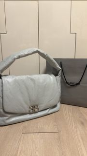 （分類：）位於 。 由 pienne 提交（商品編號 1424384353，圖片 1）。簡介： 。
