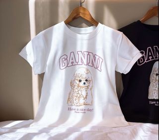 (Category: ) located in . Submitted by everythingprettyyy (Listing ID 1424428612, Image 1). Description: .