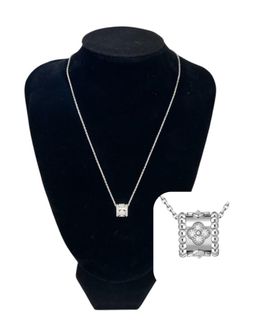 (Category: ) located in . Submitted by bonbonbags (Listing ID 1424407389, Image 1). Description: .