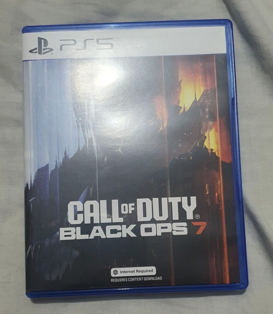Call of Duty: Black Ops 7 - PS5 (Category: PlayStation) located in Las Pinas. Submitted by purpleclosetnm (Listing ID 1424466312, Image 1). Description: PS5 Call of Duty Black Ops 7.