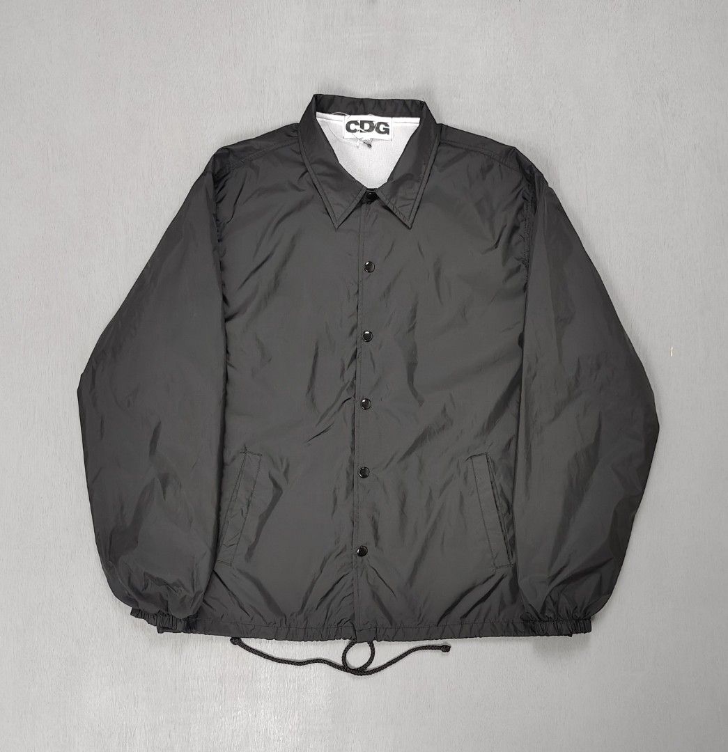 COMME Des garcons CDG (LARGE) (Category: Coats, Jackets and Outerwear) located in Baguio. Submitted by archival_thrifted.ph. (Listing ID 1424451452, Image 3). Description: FOR SALE‼️ .COMME DES GARCONS CDG .EXCELLENT CONDITION .ISSUE THE PRINTED LOGO IS PEELING OFF A BIT,KINDLY CHECK LAST PHOTO .LARGE ON TAG (MENS) .PHP 3400 PLUS SF .❌❌ COP/COD .MOP GCASH .COURIER J&T .BAGUIO AREA .DM FOR SURE BUYER TY.