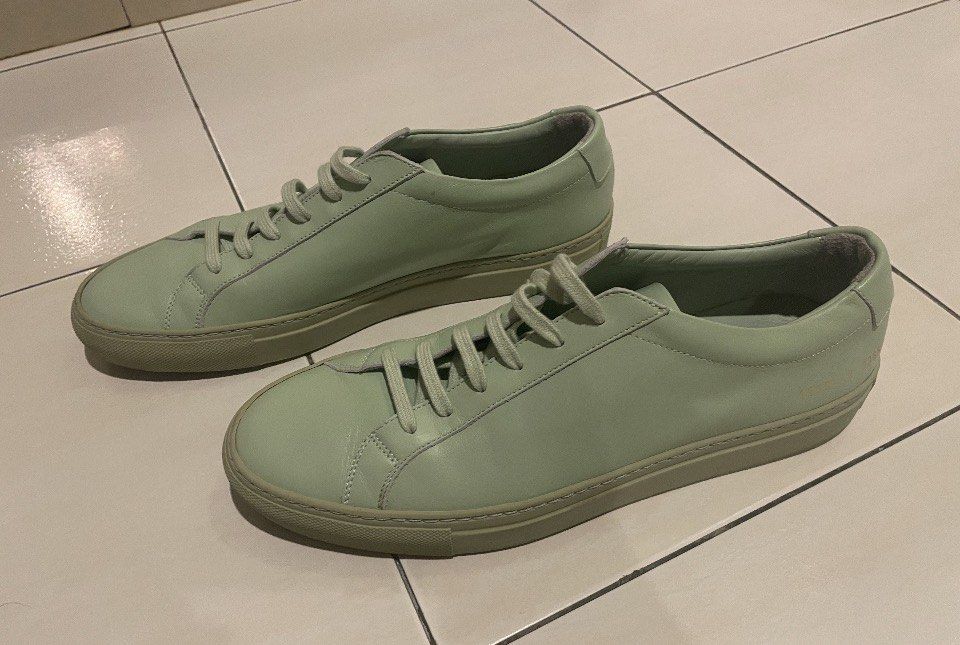 Common Projects (Category: Sneakers) located in Singapore. Submitted by gkluxstyle (Listing ID 1350827849, Image 2). Description: Rarely used. Comes with box..