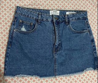 (Category: ) located in . Submitted by krisyy17 (Listing ID 1424435260, Image 1). Description: .