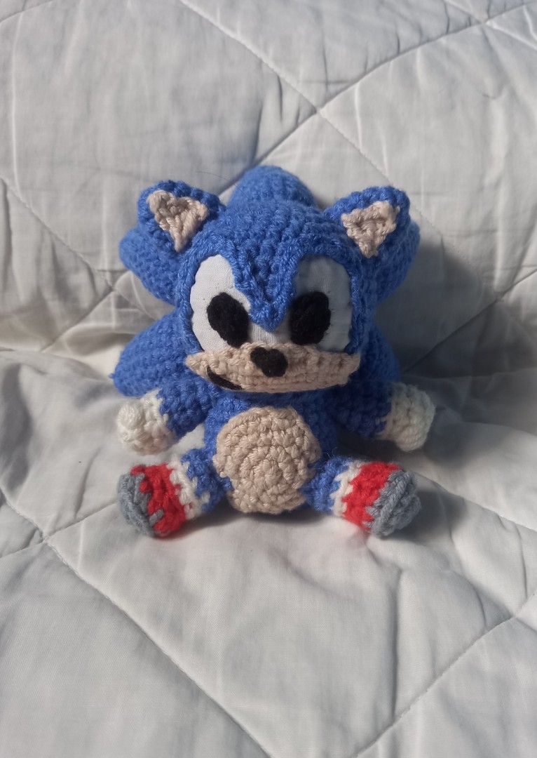 Crochet Sonic and Shadow the Hedgehog Plushies (Category: Plushies & Soft Toys) located in La Trinidad. Submitted by zieril014 (Listing ID 1424404465, Image 1). Description: Handmade Crochet Made to order Open for commissions Sonic Doll: Php 250 Shadow Doll: Php 280 MOP: GCASH MOD: JNT Loc: La trinidad, Benguet.