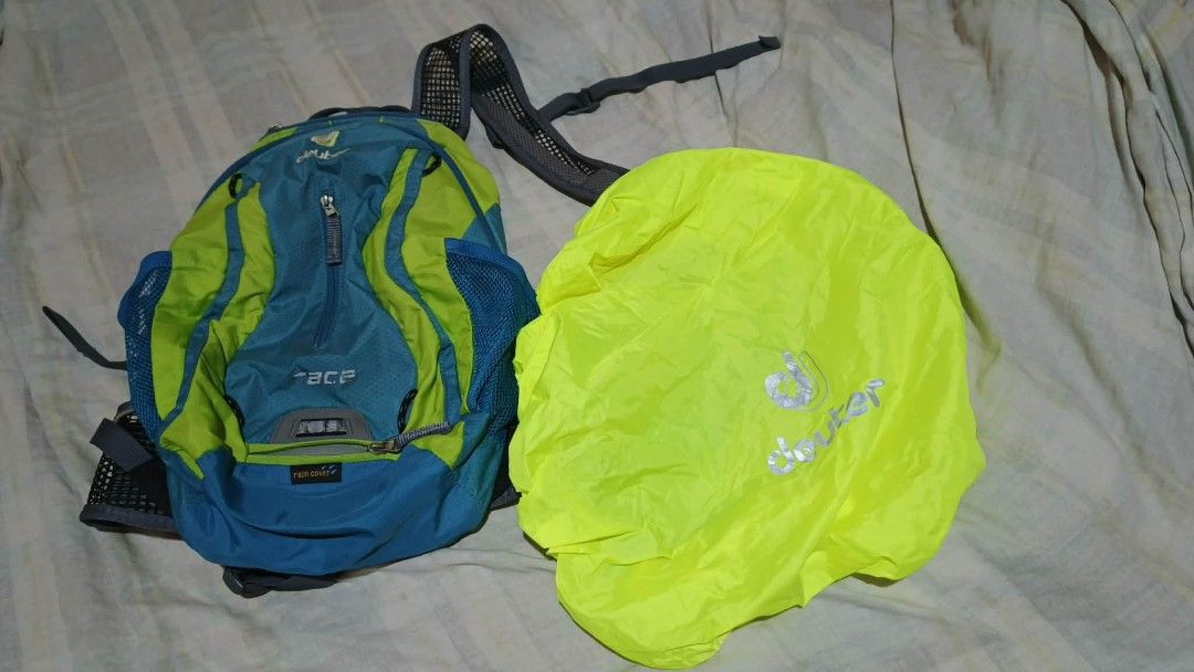 Deuter Hiking Backpack (Category: Backpacks) located in Bacoor. Submitted by joromoto18 (Listing ID 1424373663, Image 3). Description: For sale only Preloved bag in good condition Deuter Race bagpack 800 pesos only Fixed price Hanap ka IBA if di kaya Still in good condition Original All straps Intact Used only a couple of times Trail running tapos sinabit na lang Yung raincover parang di pa nagagamit As is where is po Pick up only Cavite city pol