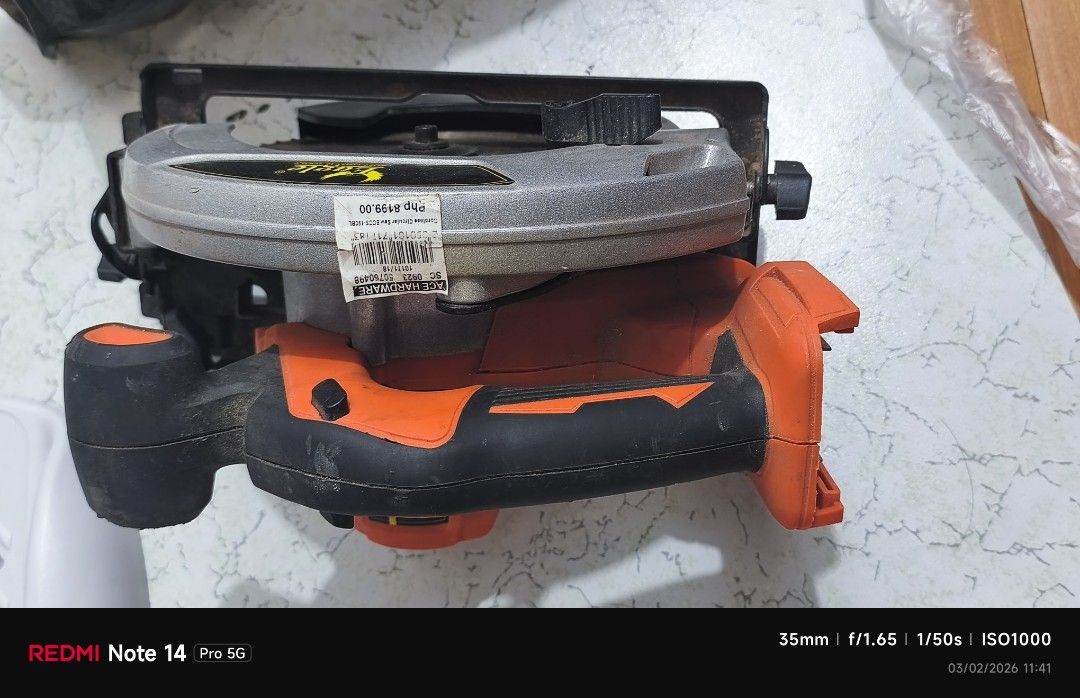 EAGLE CIRCULAR SAW BATTERY OPERATED (Category: Construction Tools & Equipment) located in Caloocan City. Submitted by sycris25 (Listing ID 1424384367, Image 3). Description: hindi masyado nagagamit.