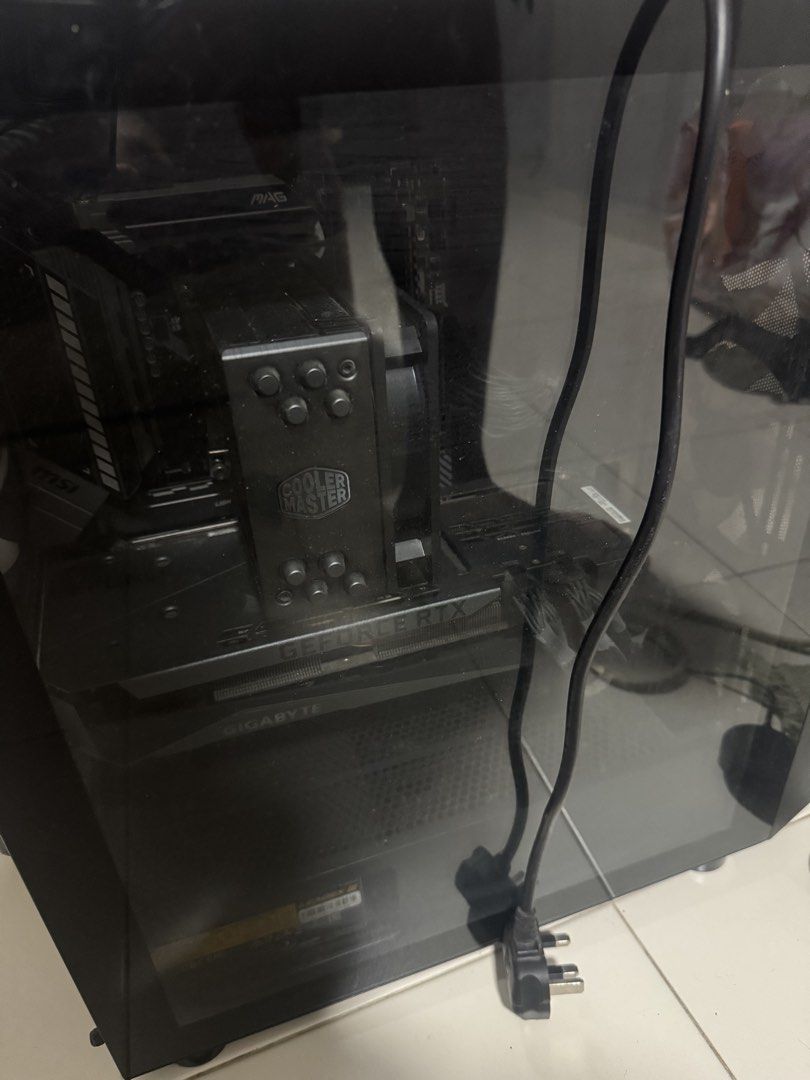 Gaming pc / computer65604472344449110