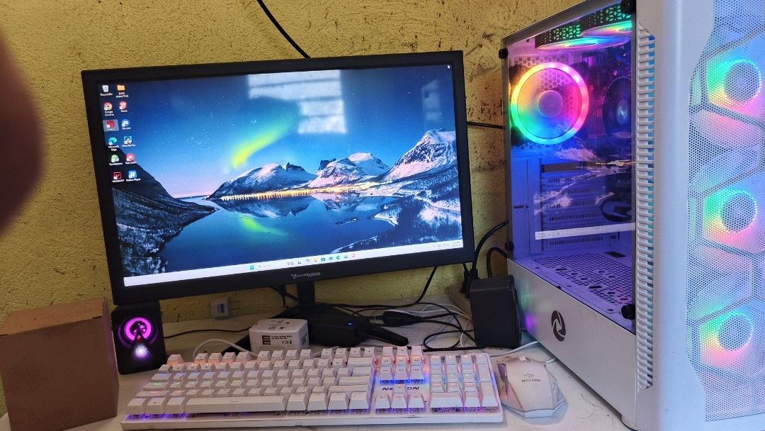 Gaming PC with RGB Lights (Category: Desktops) located in Bay. Submitted by peterrss (Listing ID 1424412173, Image 1). Description: ‎🖥 SYSTEM UNIT SPECS: ‎✅ CASE: Inplay ATX Case ‎✅ MOBO: ASUS PRIME A520M-K ‎✅ PROCESSOR: AMD Ryzen 5 4600G (6 Cores / 12 Threads) ‎✅ GRAPHICS: Radeon Vega Integrated Graphics ‎✅ RAM: 8GB DDR4 ‎✅ STORAGE: ‎• 128GB SSD (OS & apps – mabilis) ‎• 500GB HDD (files & games) ‎🖥 MONITOR: ‎✅ 24” Supervision Monitor ‎✅ 75Hz R