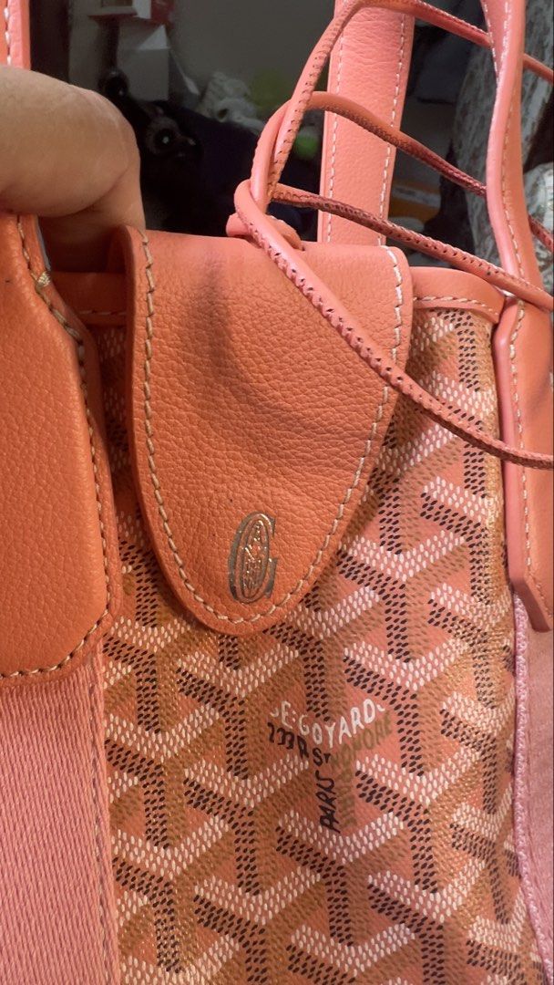 Goyard Saint Louis PM Tote Bag (Category: Luxury Bags & Wallets) located in Candelaria. Submitted by sac_du_jour (Listing ID 1424345397, Image 2). Description: - Goyard tote bag - Stunning orange color - Crafted from signature Goyardine canvas - Features leather trim and handles - Includes a detachable leather for - Spacious interior, ideal for daily use - Made in France - no papers, as is - with original dust bag - no return, no exchange, buy at
