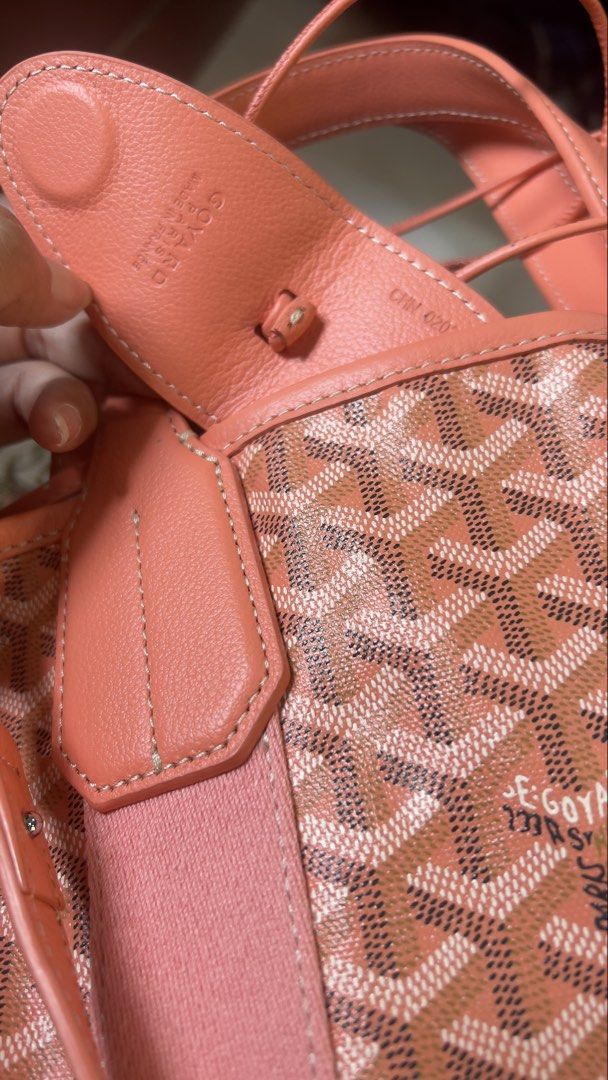 Goyard Saint Louis PM Tote Bag (Category: Luxury Bags & Wallets) located in Candelaria. Submitted by sac_du_jour (Listing ID 1424345397, Image 3). Description: - Goyard tote bag - Stunning orange color - Crafted from signature Goyardine canvas - Features leather trim and handles - Includes a detachable leather for - Spacious interior, ideal for daily use - Made in France - no papers, as is - with original dust bag - no return, no exchange, buy at
