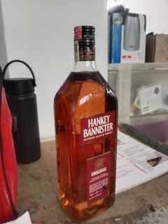 Hankey Bannister Original Blended Scotch Whisky, 43% whisky bottle