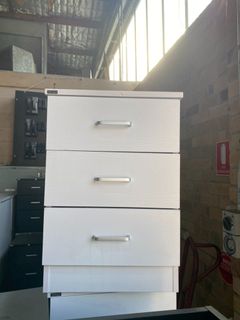 (Category: ) located in . Submitted by priceworth_brisbane (Listing ID 1424379516, Image 1). Description: .