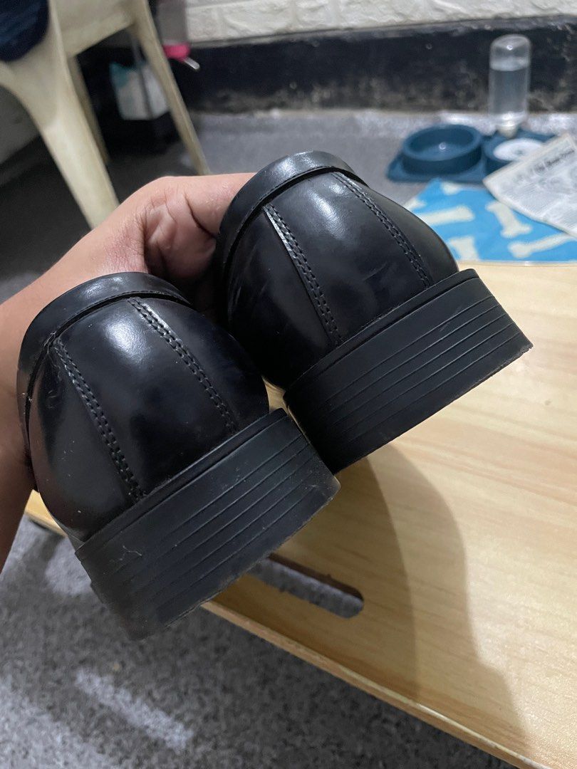 (Loafers) Swatch Seasider Loafers (Category: Dress Shoes) located in Mandaluyong City. Submitted by campverse (Listing ID 1424476517, Image 2). Description: Swatch seasider loafers, size 6 mens, di na nagagamit taguig makati loc.