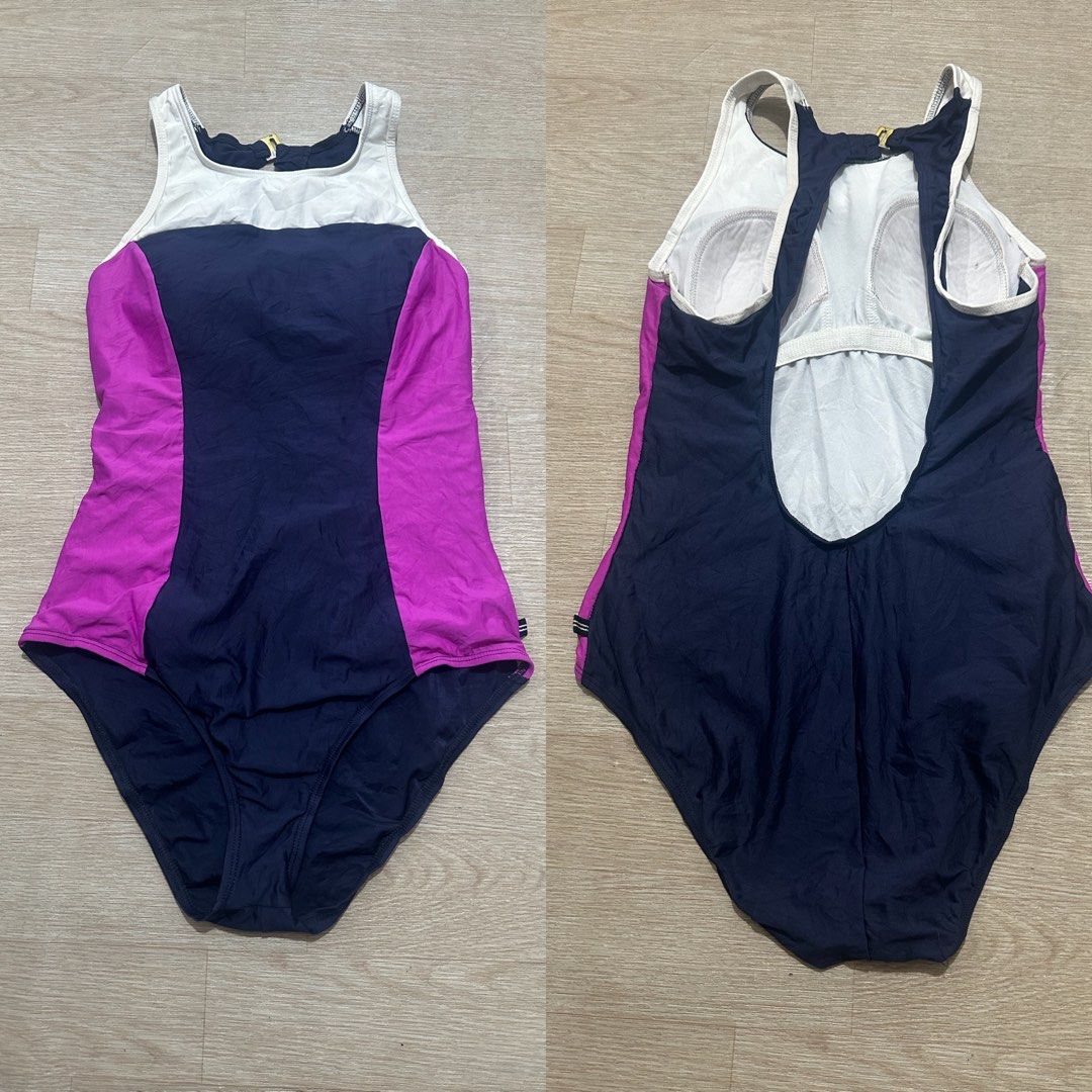(M) NAUTIC High Neck One Piece Swimsuit (Category: Bikinis & Swimsuits) located in Cainta. Submitted by sunnyfloshop (Listing ID 1424412908, Image 1). Description: wth pinhole, not visible inside 🍃Medium 🍃Padded 🌱Lined.