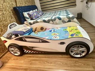 Expat moving out sale For Sale | Bed Frames & Mattresses 