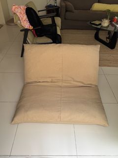 (Category: ) located in . Submitted by ahmqur (Listing ID 1424390412, Image 1). Description: .