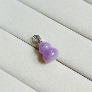 (Category: ) located in . Submitted by myntesgems (Listing ID 1424374200, Image 1). Description: .