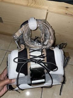 (Kategori: ) berada di . Dikirim oleh gitafitria01463 (ID iklan 1424387020, Gambar 1). Deskripsi: .