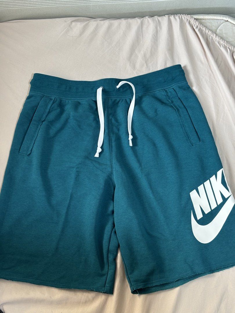 Nike alumni shorts ( Teal blue) (Category: Shorts) located in Quezon City. Submitted by jovvs (Listing ID 1424416931, Image 1). Description: Nike alumni shorts ( Teal blue) Size: Length: 21 inches Width: 17 inches 💯 authentic! Bought in USA RFS: extra pair with same color and size.