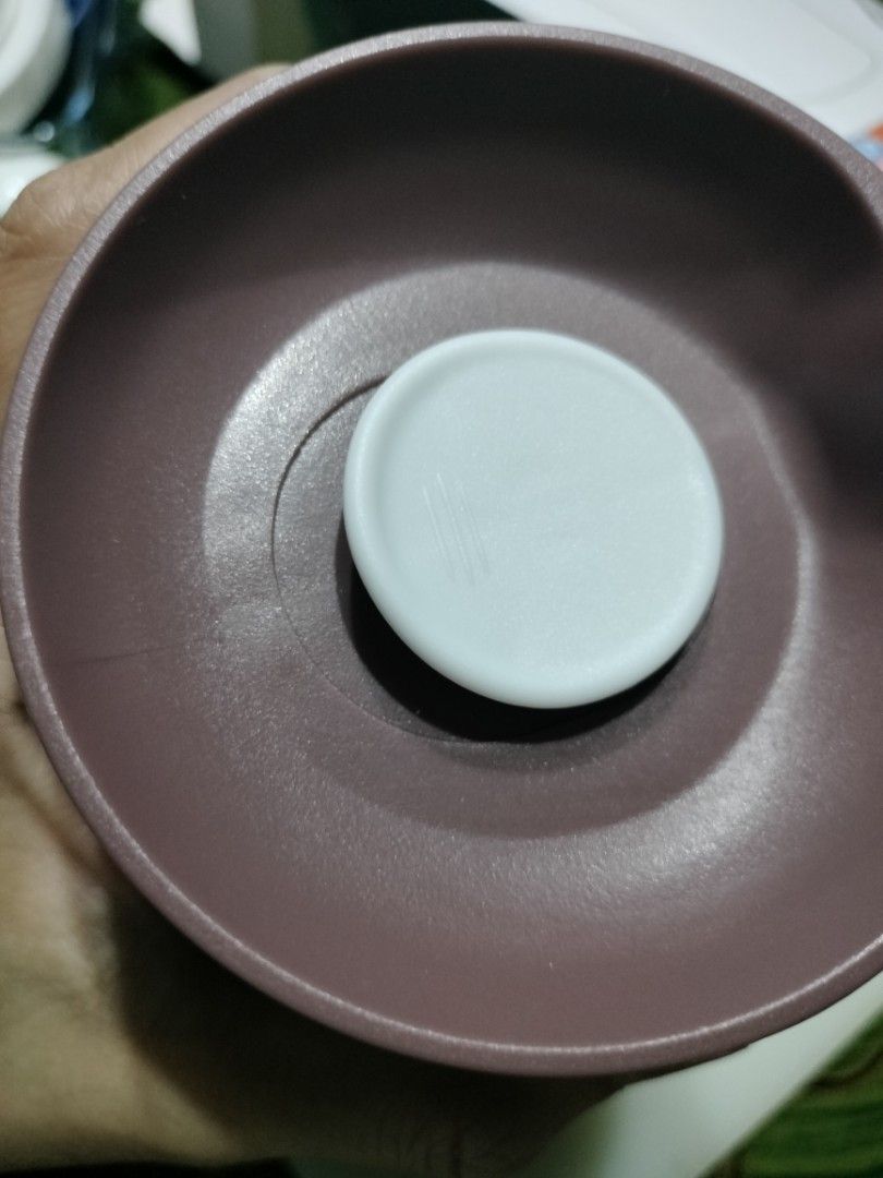 Owala style Insulated Leak-Proof Mug (Category: Coffee & Tea Tableware) located in Cavite. Submitted by indigence (Listing ID 1424468952, Image 1). Description: bpa free well used sus 304 stainless steel vacuum mug guaranteed leak proof 12oz easy to clean hotter and colder for longer hours.