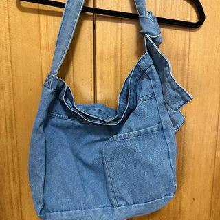 （分類：）位於 。 由 comesngoes 提交（商品編號 1424485718，圖片 1）。簡介： 。
