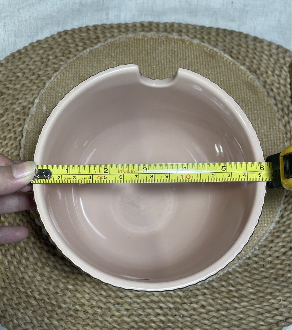 Pink Ceramic Ramen Bowl with Chopsticks (Category: Dinnerware & Cutlery) located in Quezon City. Submitted by 27ValiantStreet_Storefront (Listing ID 1424362823, Image 3). Description: Pink ceramic bowl comes with a pair of gold chopsticks. The bowl has a ribbed design and a small notch on the side for the chopsticks. Perfect as a ramen bowl. It has a diameter of approximately 6 inches and a height of about 3 inches. The chopsticks are gold in col