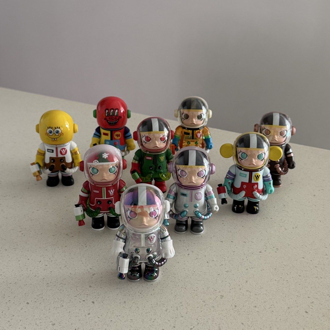 POP MART MEGA Collection 100% Space Molly Series 1, Hobbies & Toys ...