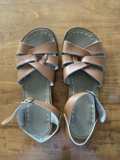 (Category: ) located in . Submitted by malaya.yarn (Listing ID 1424431915, Image 1). Description: .
