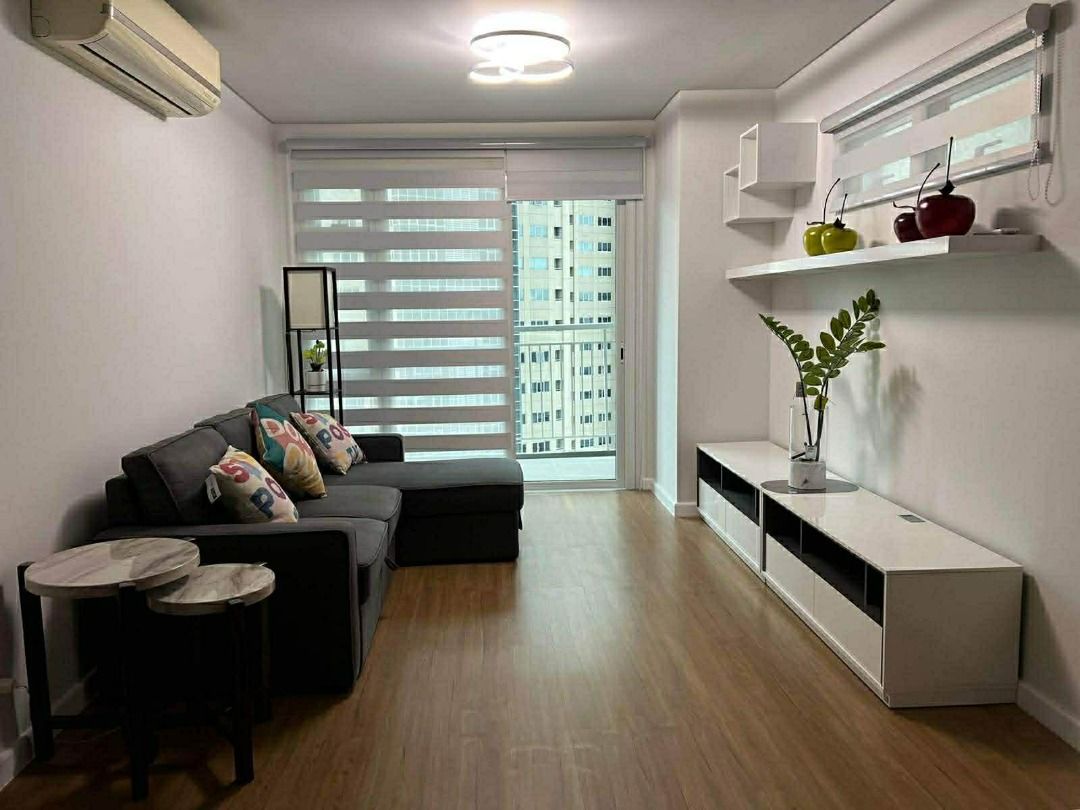 Sequia at Two Serendra - 1 Bedroom with Parking (Category: Apartments & Condos) located in Manila. Submitted by call_09053601049 (Listing ID 1424478765, Image 2). Description: "FOR SALE: High-Floor 1-Bedroom Investment at The Sequoia 🏙️✨ Two Serendra - The Sequoia | 31st Floor Own a piece of BGC’s most coveted suburban-in-the-city development. This high-floor residence at The Sequoia offers the perfect balance of modern high-rise living and the 