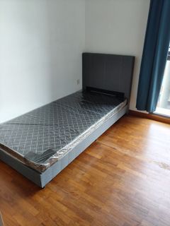 (Category: ) located in . Submitted by panda_furnitur3 (Listing ID 1424462258, Image 1). Description: .