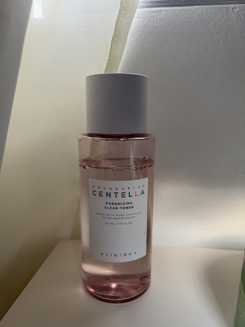 SKIN1004 Porenizing Clear Toner Pink (Category: Face Care) located in Santa Rosa. Submitted by forthekidults (Listing ID 1424416132, Image 1). Description: SKIN1004 Madagascar Centella Poremizing Clear Toner 210ml bottle (Cruelty-Free) expiry date june 20 2028 rfs: not for my skin type no box.