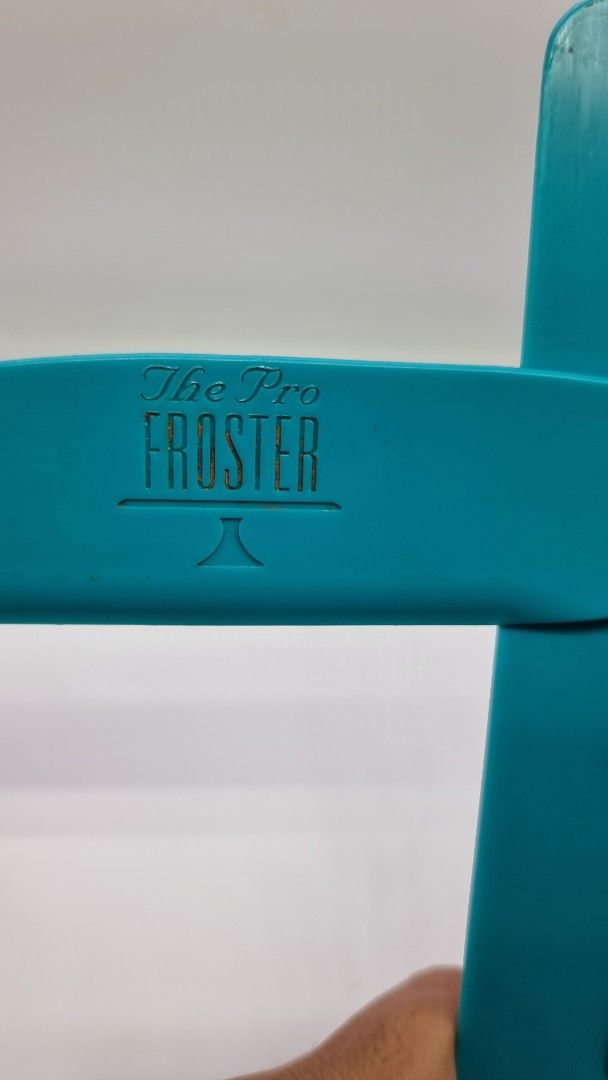 The Pro Froster Frosting Tool (Category: Bakeware) located in Marikina City. Submitted by andreah_16 (Listing ID 1424342389, Image 1). Description: - The Pro Froster: Your key to flawless frosting! - Teal-colored frosting tool. - Unique curved design for easy handling. - Durable plastic construction. - Features small holes for even frosting application. - Perfect for applying frosting and similar substances..