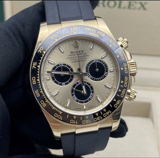 （分類：）位於 。 由 timeuniversewatch 提交（商品編號 1424383842，圖片 1）。簡介： 。