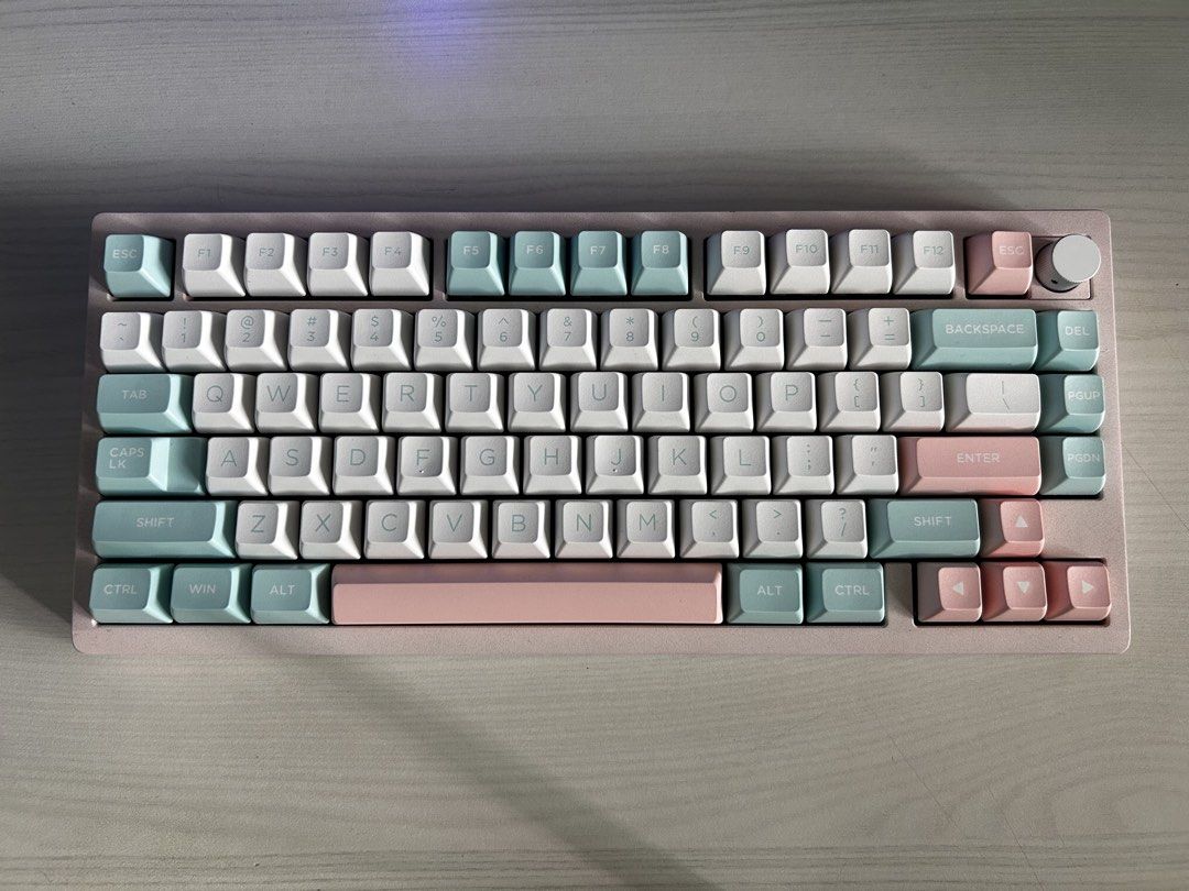 Zoom75 Bubblegum Pastel custom keyboard443775804181719040