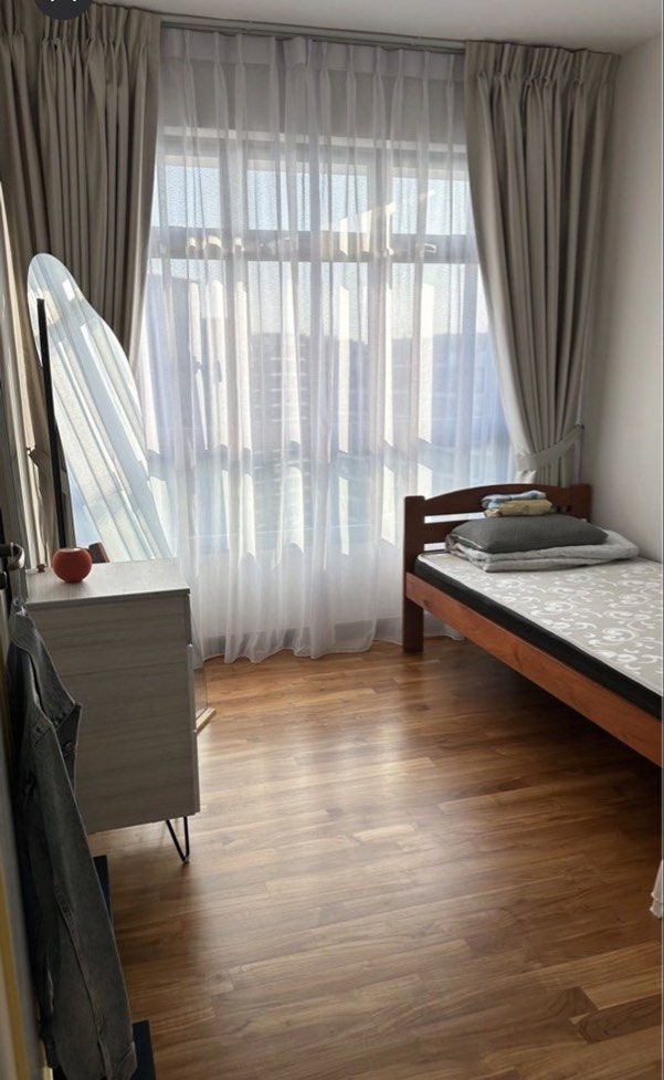 (Category: ) located in . Submitted by workdofbears (Listing ID 1429307863, Image 1). Description: .