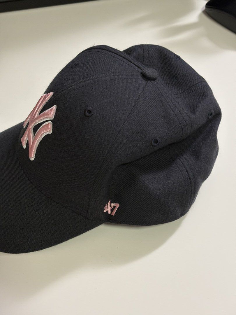 47 Brand New York Yankees Cap (Category: Caps & Hats) located in Mauban. Submitted by johnllamas (Listing ID 1429258864, Image 2). Description: .