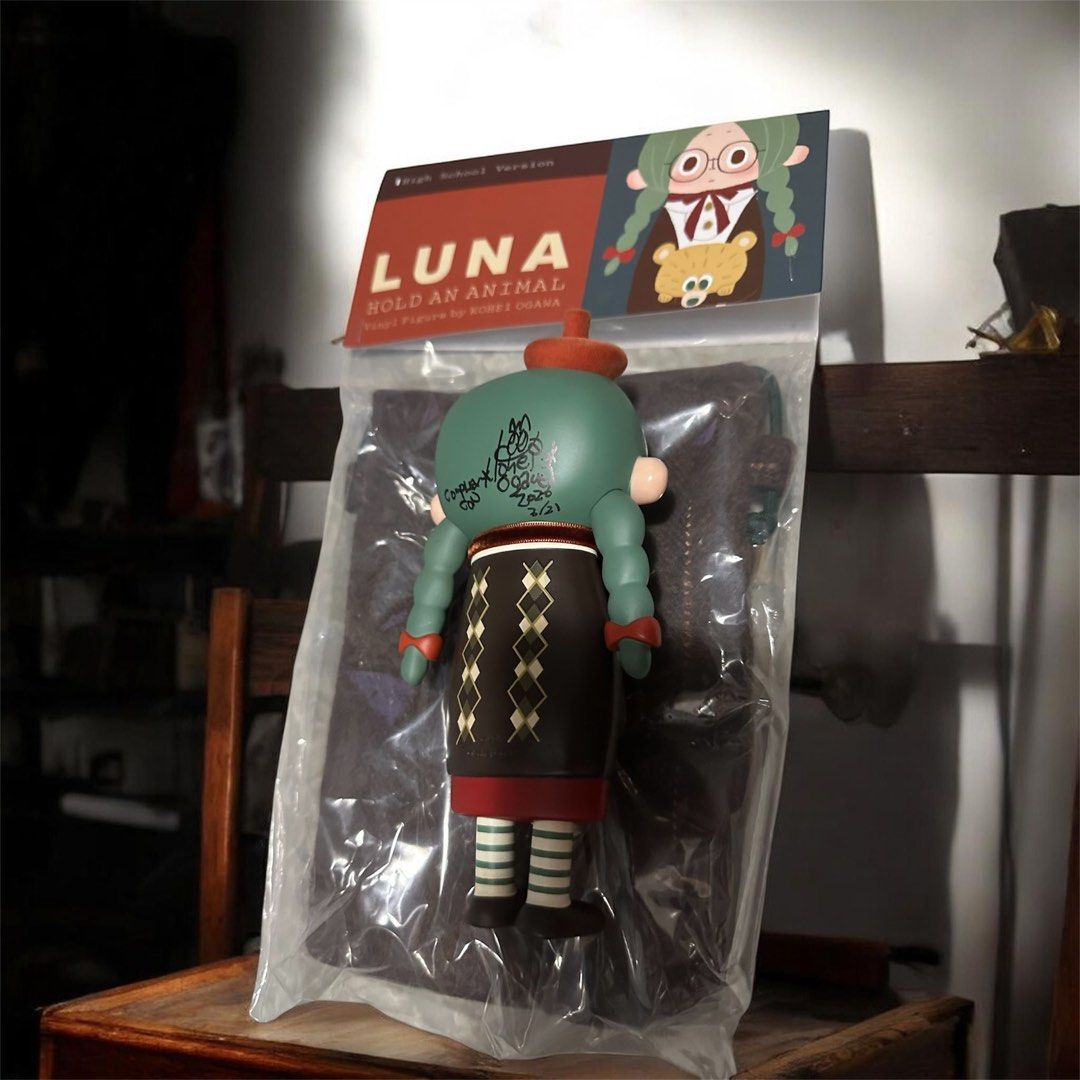 設有門市信心保證complexcon h2w how2work luna 小川耕平設計師親筆
