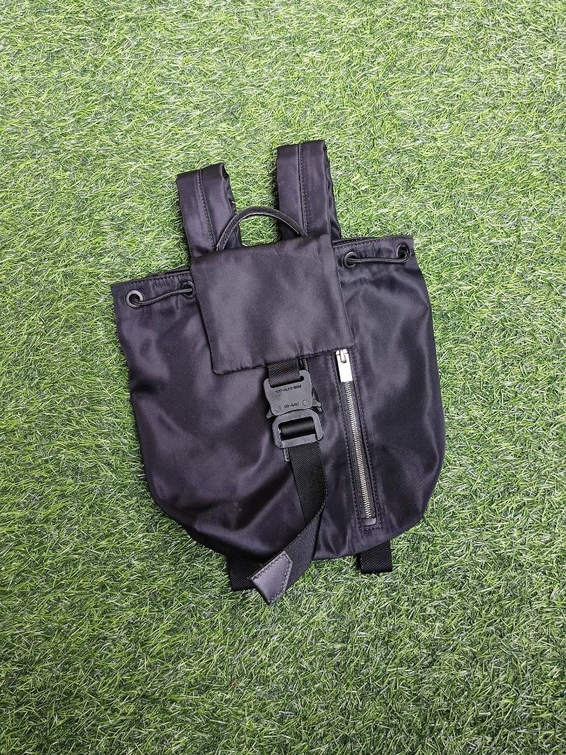 Alyx small tank nylon bagpack Avant Garde Archive piece Prada Gucci Dior CDG Yohji Yamamoto Thom Browne Balenciaga (Category: Luxury Bags & Wallets) located in Antipolo. Submitted by select_zone (Listing ID 1429302179, Image 3). Description: Alyx small tank nylon bagpack Well used Good condition Minor paint stain issue (see photo) .