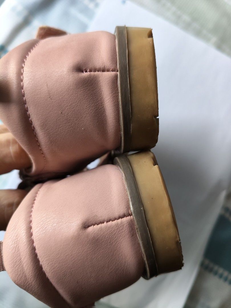 Anko Pink Sandals - Size 8 (Category: Babies & Kids Fashion) located in Cavite. Submitted by matsof (Listing ID 1429167101, Image 3). Description: size: AU/UK 8 , EU26 US9 insole: 15.5cm .