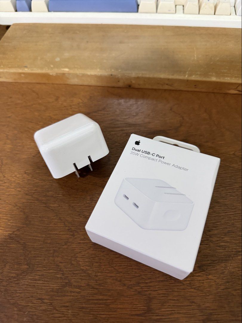 Apple 35W Dual USB-C Port Compact Power Adapter (Category: Cables & Adaptors) located in Manila. Submitted by razelysonn (Listing ID 1429324302, Image 1). Description: FIXED PRICE - used for months only Location: Binondo mnl .