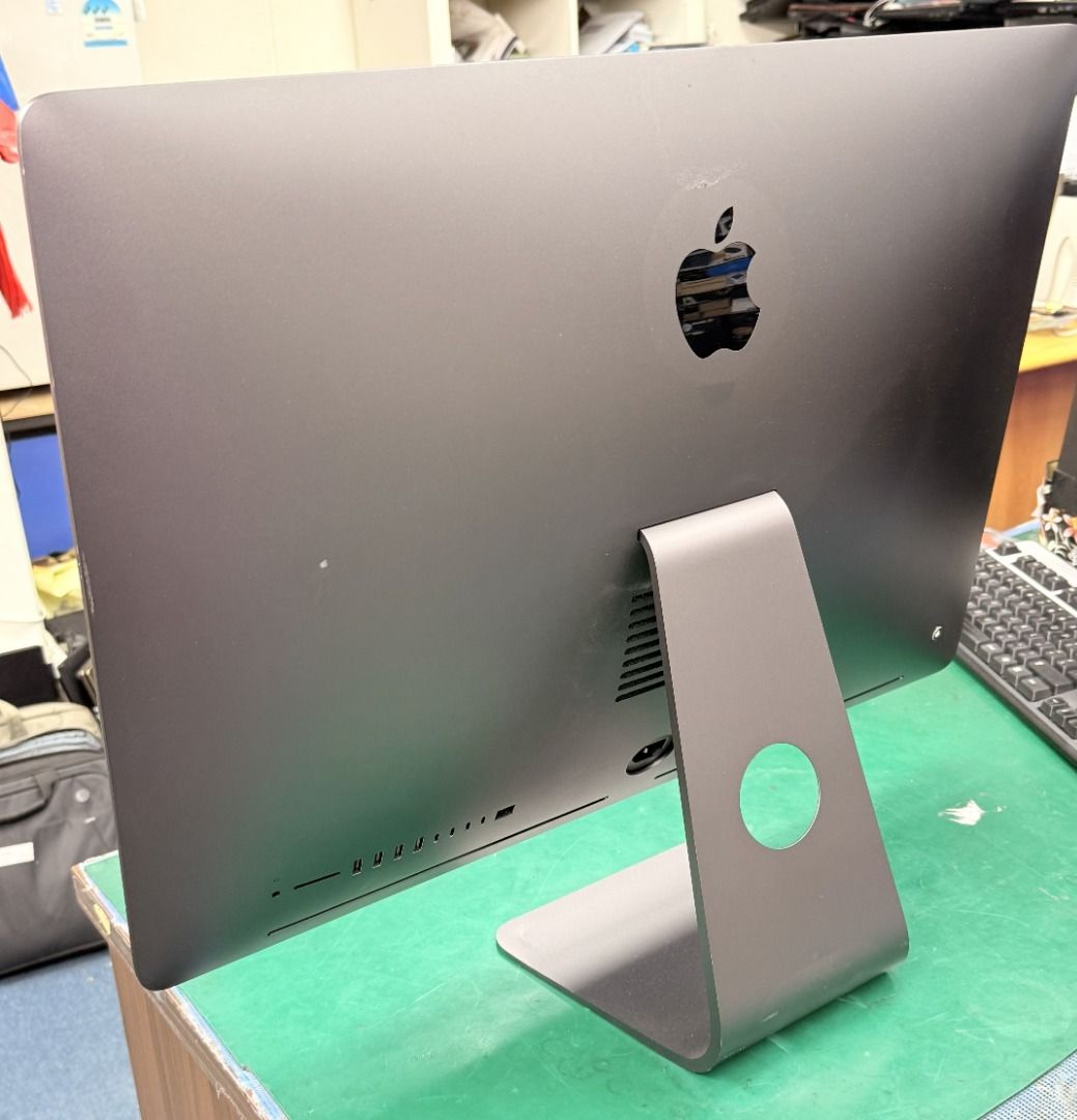 Apple iMac - Gray413242527423539201