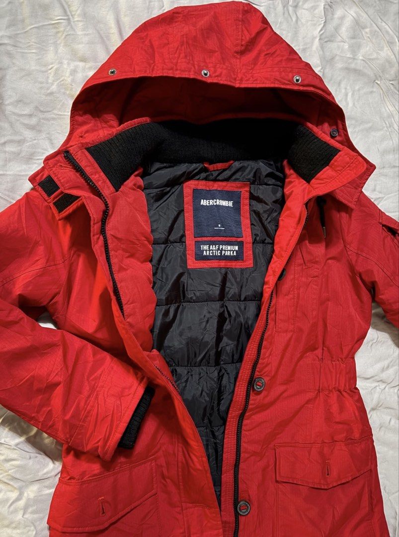 Arctic Parka Jacket (Category: Coats, Jackets and Outerwear) located in Cebu City. Submitted by sheynaa (Listing ID 1429191149, Image 2). Description: - Abercrombie & Fitch Arctic Parka Jacket - Size: M - Color: Red - Features a warm, thick lining - Includes a hood - Stylish and classic design - Ideal for cold weather Pictures from orig seller. Bought from Carousell but too big for me. Good quality parka. .