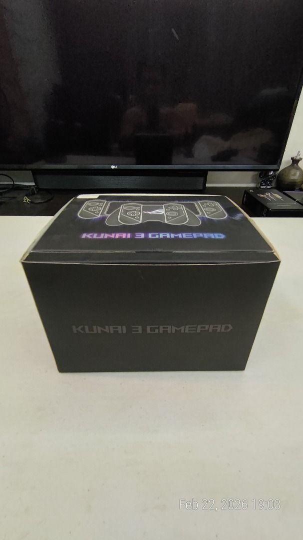 Gamepad Controller for sale Asus ROG Kunai 3 (Category: Controllers) located in Caloocan City. Submitted by imkutak (Listing ID 1429283487, Image 2). Description: Asus ROG Kunai 3 Gamepad Controller For ROG Phones Got this when i got my ROG Phone 3. Seldom used. RFS: Decluttering NOTE: - Seldom used condition but aged - No warranty - Check, Test. Inspect thoroughly before you confirm purchase. Location: Bagong Barrio West, Caloocan Near BIR Edsa,