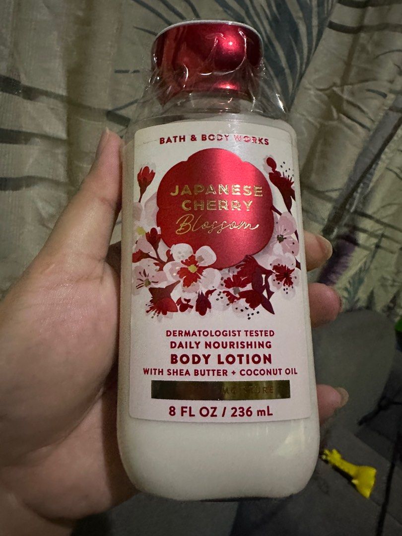 Bath and Body Works Cherry Blossom Lotion (Category: Body Care) located in Quezon City. Submitted by benbop26 (Listing ID 1429305598, Image 1). Description: Brand New, Sealed.